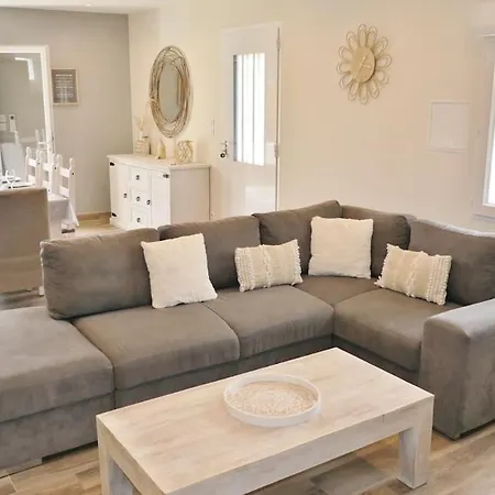 La Gardiolette, Maison 8 Pers, Climatisee *