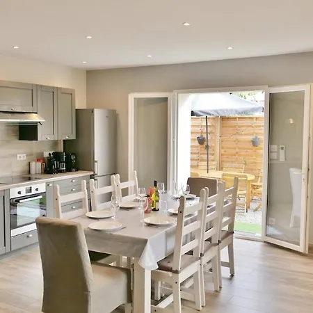 Semesterbostad La Gardiolette, Maison 8 Pers, Climatisee